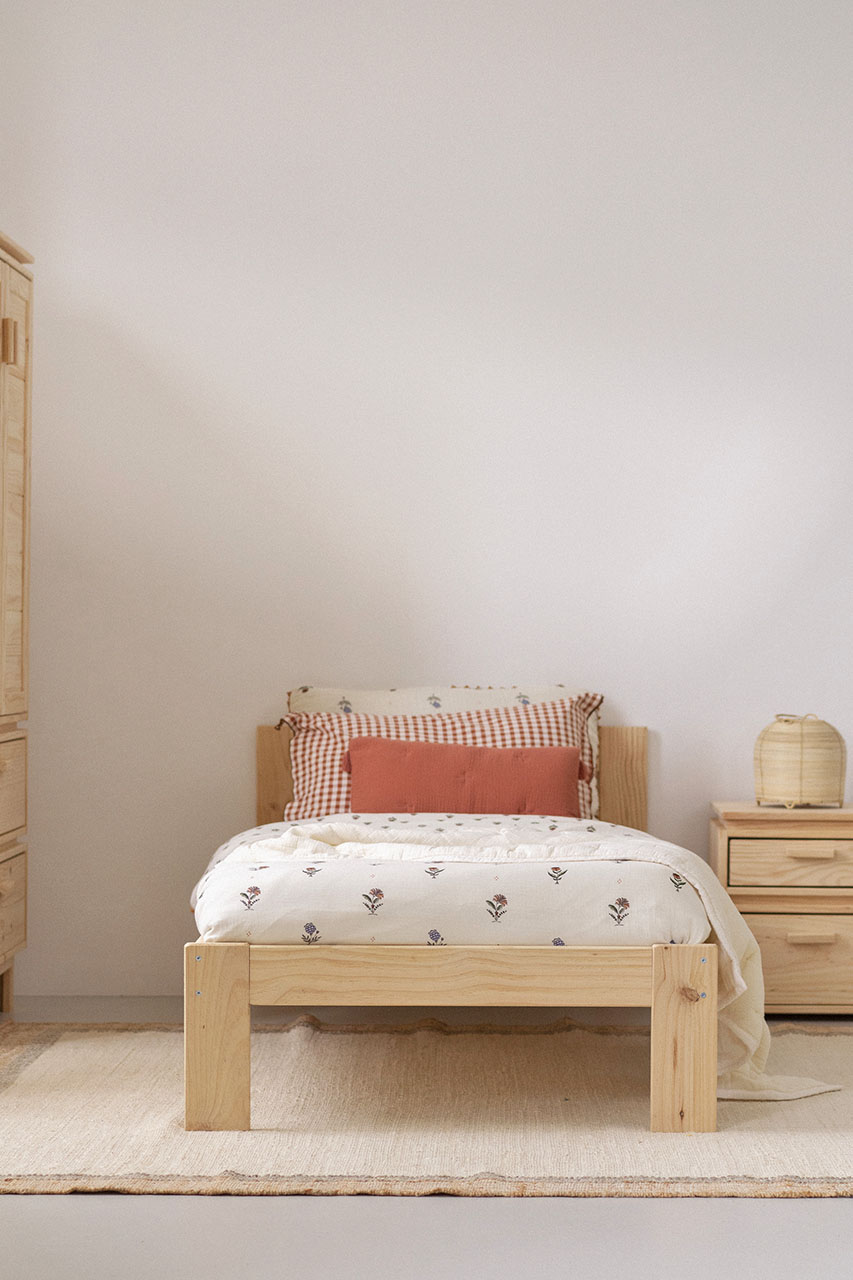 Imagen de ambiente 3 para:Cama individual de madera sostenible